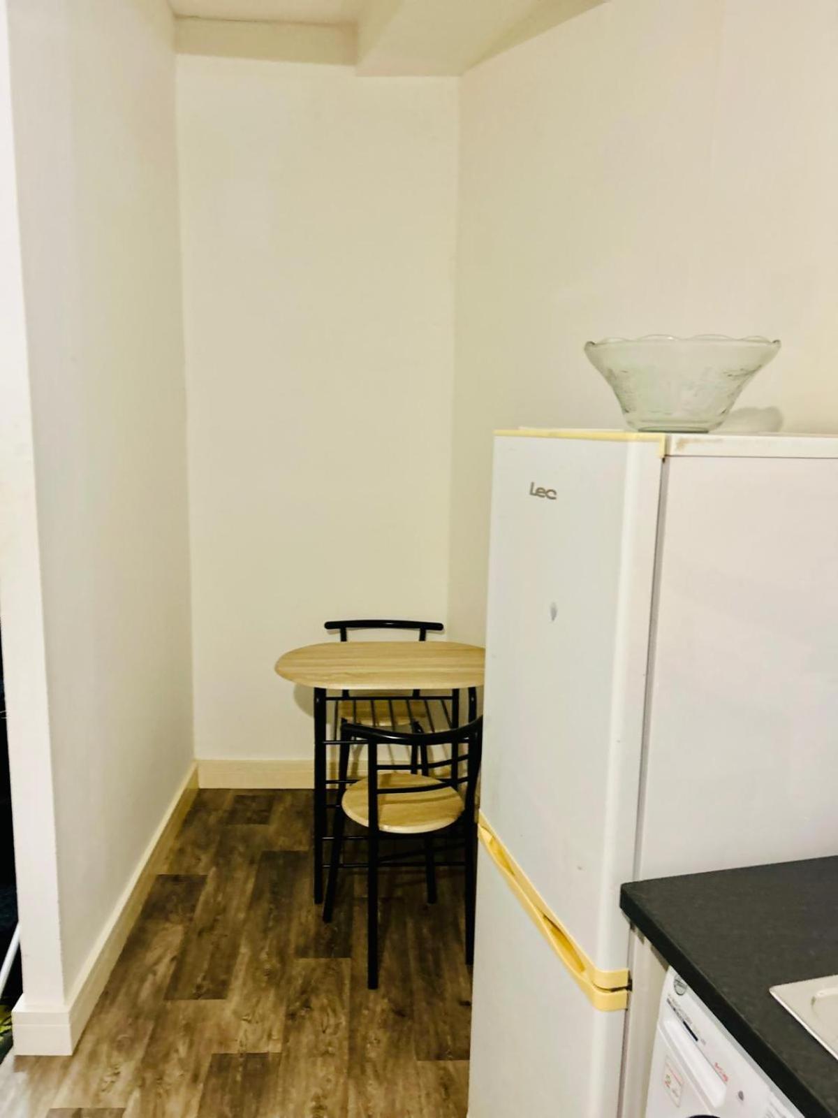 Studio Flat In ดอนคาสเตอร์ ภายนอก รูปภาพ