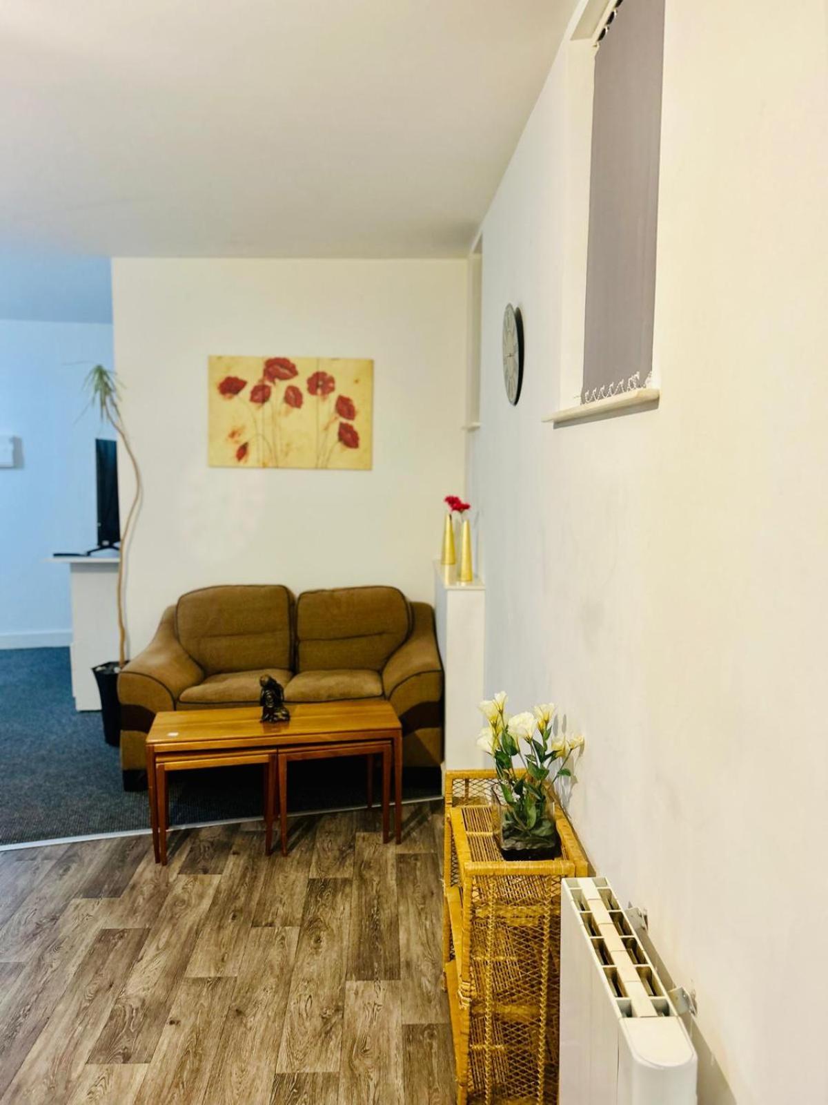 Studio Flat In ดอนคาสเตอร์ ภายนอก รูปภาพ