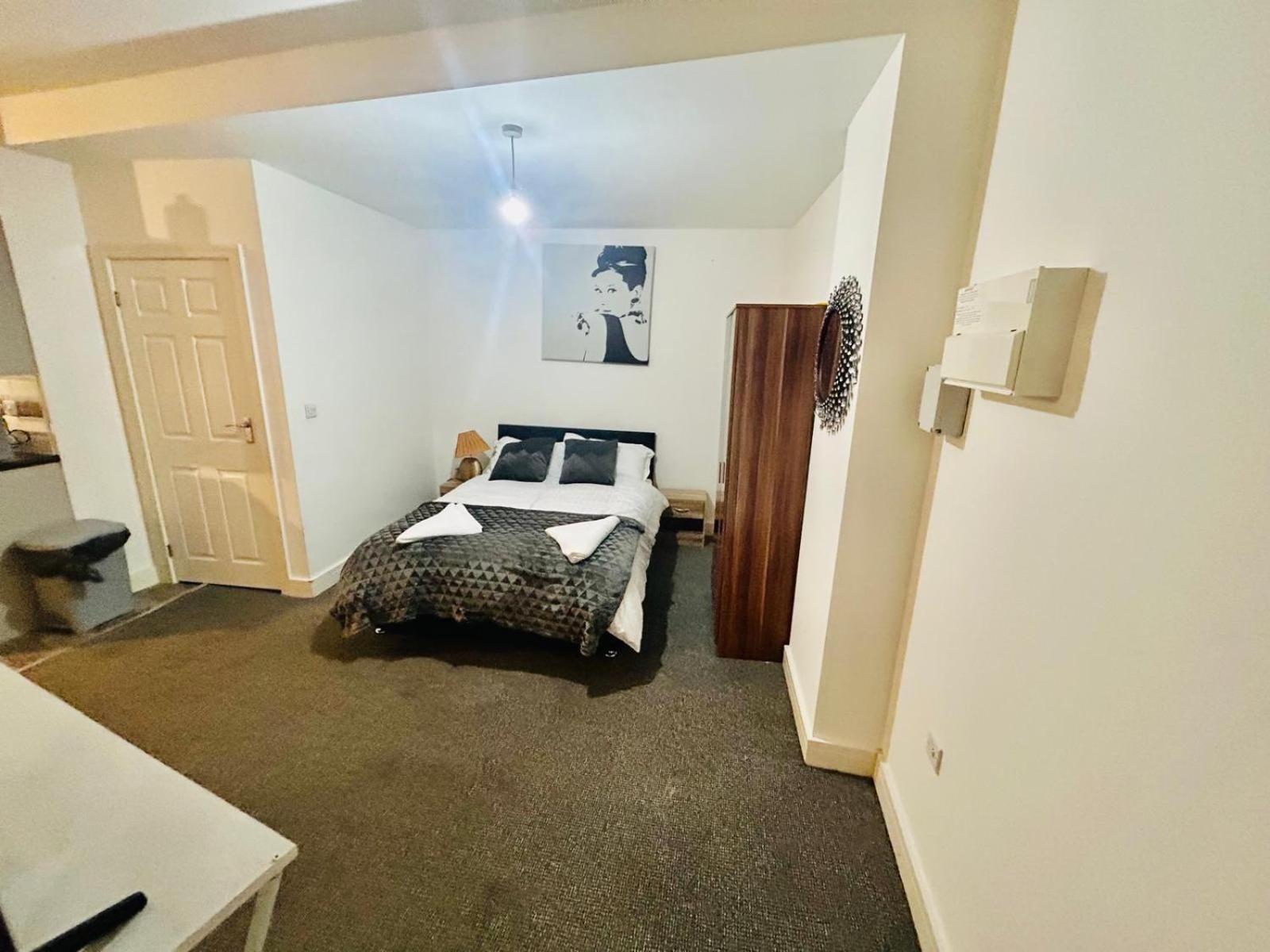 Studio Flat In ดอนคาสเตอร์ ภายนอก รูปภาพ