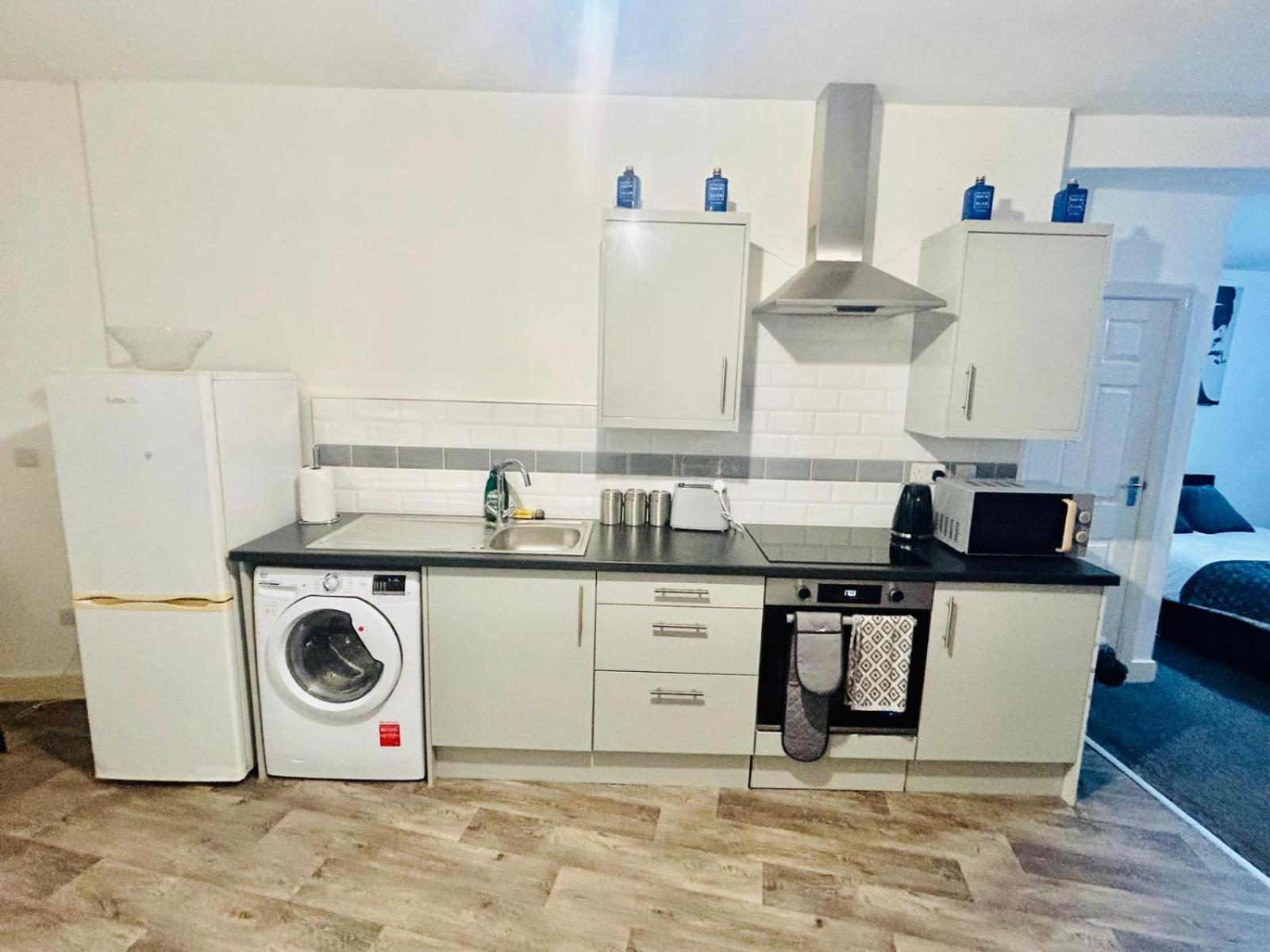 Studio Flat In ดอนคาสเตอร์ ภายนอก รูปภาพ