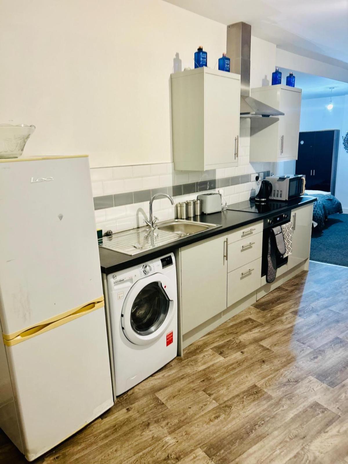 Studio Flat In ดอนคาสเตอร์ ภายนอก รูปภาพ