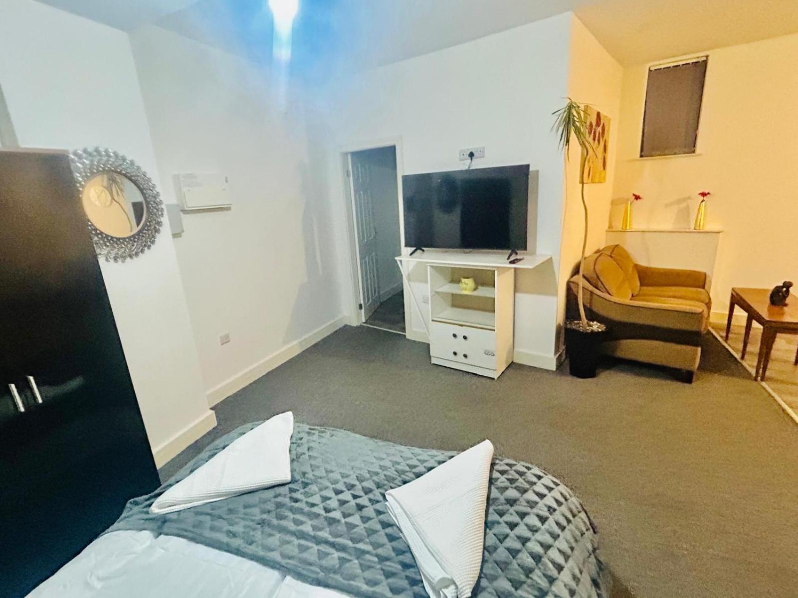 Studio Flat In ดอนคาสเตอร์ ภายนอก รูปภาพ